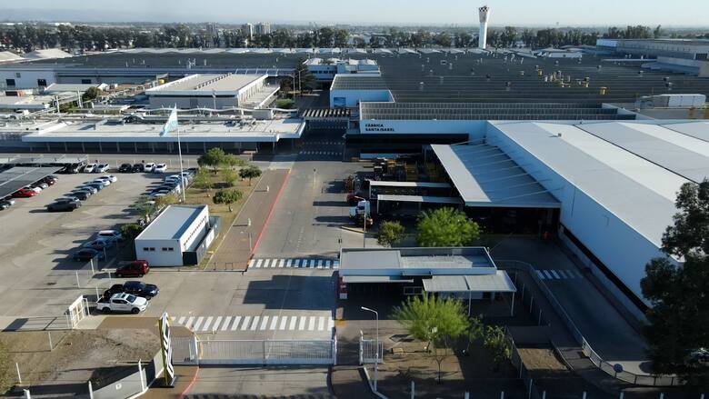 Renault y SMATA acuerdan un banco de horas: cómo cambia la jornada laboral